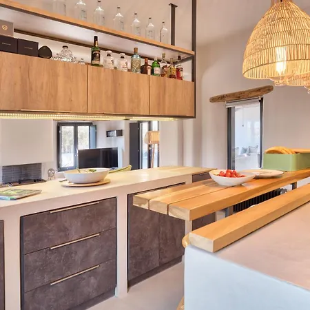 Βίλα Einzigartige In Paros Mit Jacuzzi Und Strandzugang *