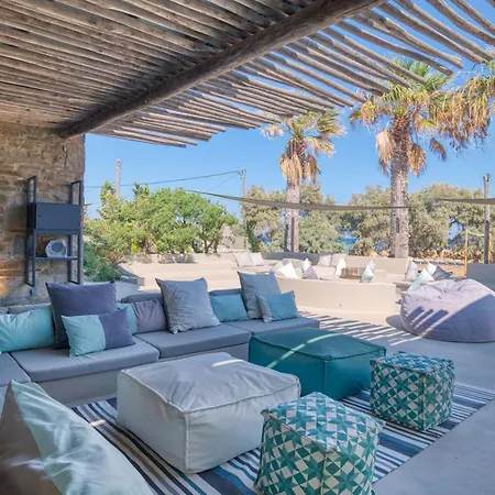 Einzigartige In Paros Mit Jacuzzi Und Strandzugang Βίλα