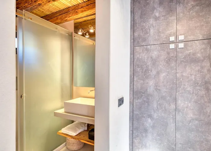 Einzigartige In Paros Mit Jacuzzi Und Strandzugang Willa *