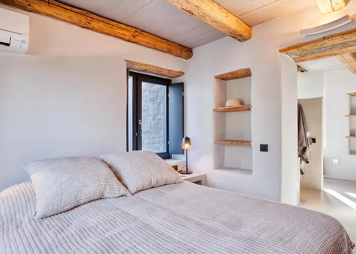 Willa Einzigartige In Paros Mit Jacuzzi Und Strandzugang *